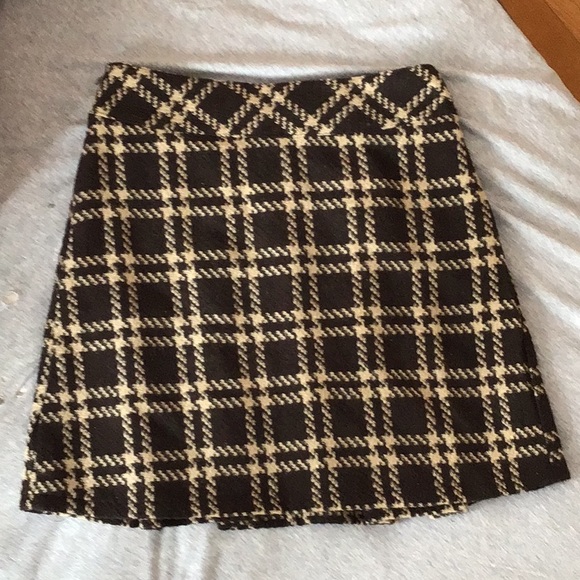 Preppy Plaid skirt - Picture 3 of 4